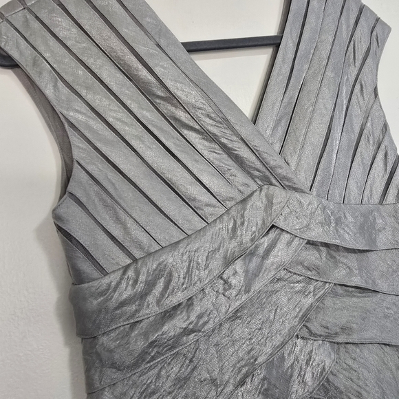 Adrianna Papell Occasions Tiered Crinkle Gown Dress in silver Grey Evening Weddi - Picture 4 of 13